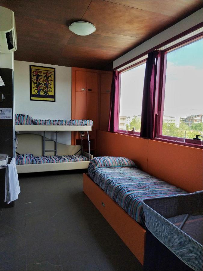 Hotel Prestigio Чезенатико Экстерьер фото